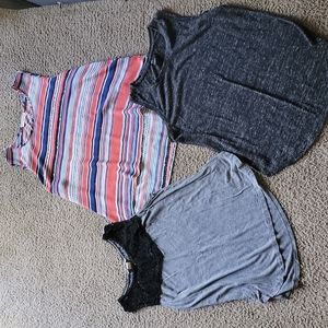 Women's Sleeveless Blouses